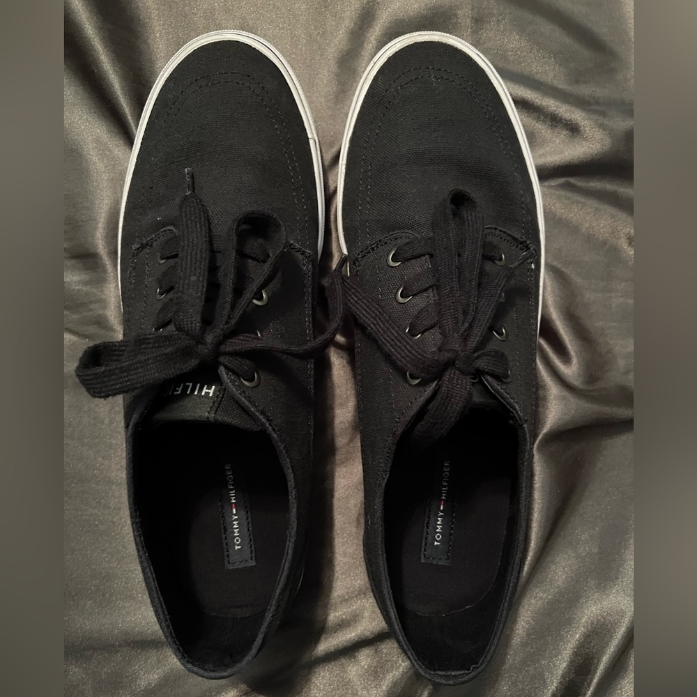 Tommy Hilfiger Payton Low Black & White shoes